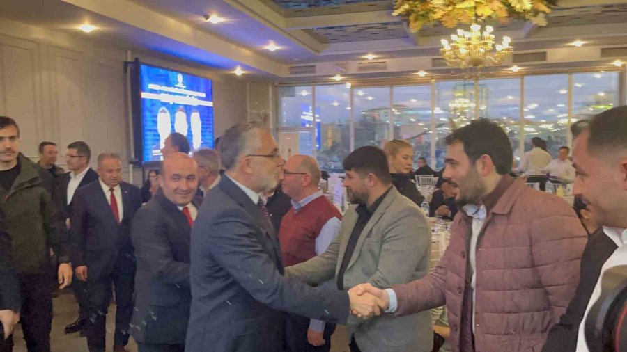 Bakan Işıkhan: "konya İle Aynı Kulvarda Sayılabilecek Eskişehir, Neden Şehircilikte Bu Kadar Geride Kaldı?"