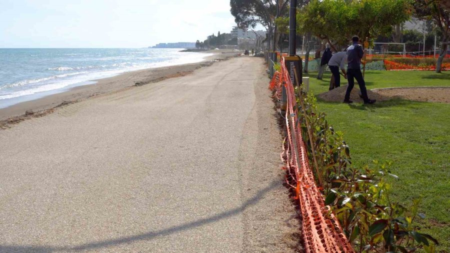 Mezitli Sahilinde 13 Kilometrelik Yeni Yol Projesi Başlatıldı