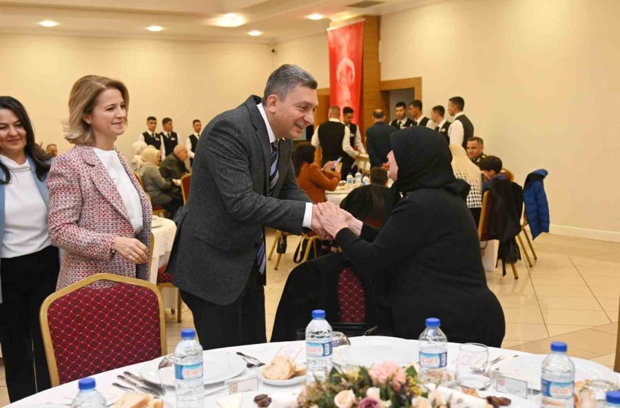 Vali Şahin: “kahramanlarımızı Asla Unutmayacağız”