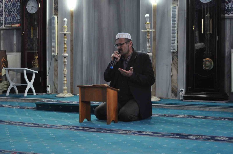 Sazova Mahallesi’nin Mevlid-i Şerif Programı Binlerce Kişinin Katılımıyla Gerçekleştirildi