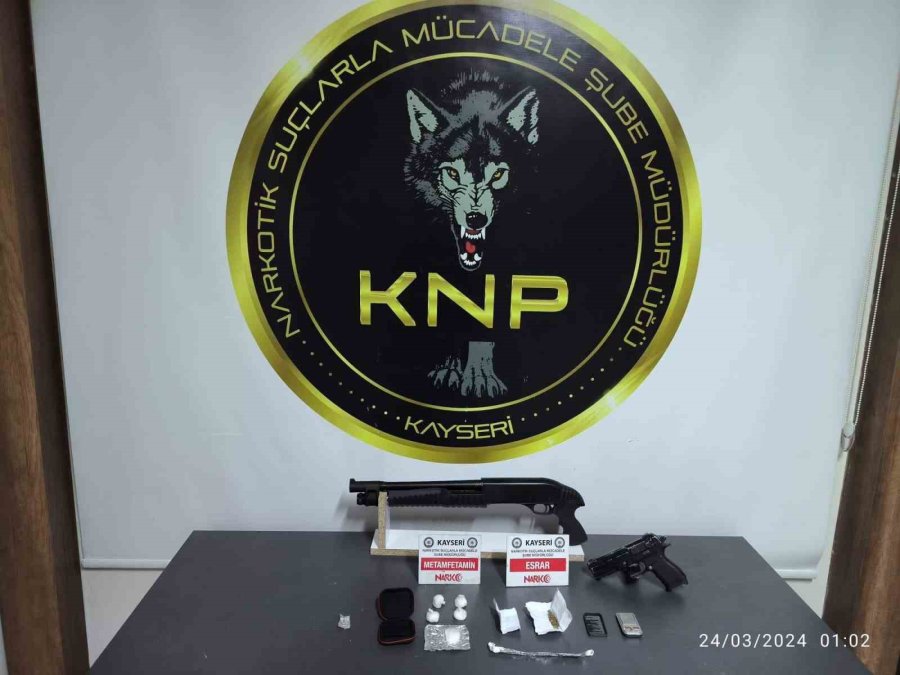 Ekipler 476 Gram Uyuşturucu Madde Ele Geçirdi: 14 Gözaltı