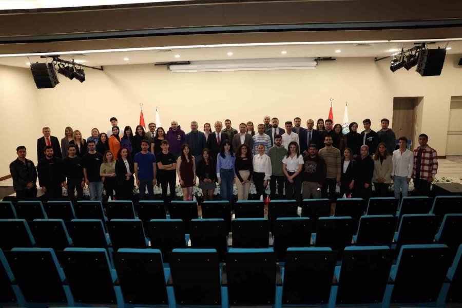 Alkü Öğrencilerinin Projelerine Tübitak’tan Tam Destek