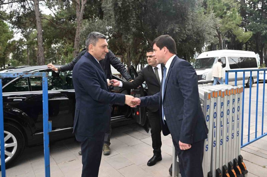 Vali Şahin’den, Rusya Başkonsolosluğuna Taziye Ziyareti