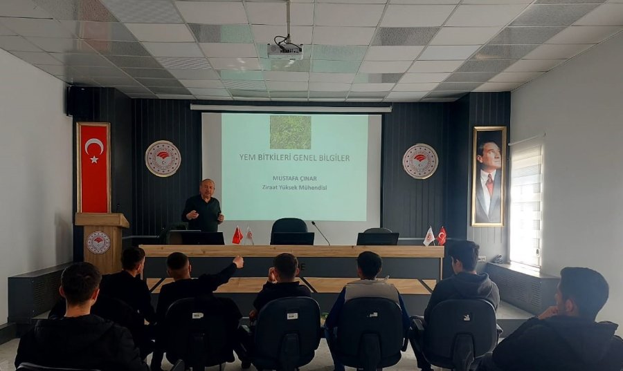 Niğde’de Baklagil Yem Bitkileri Kursu Eğitimleri Başladı