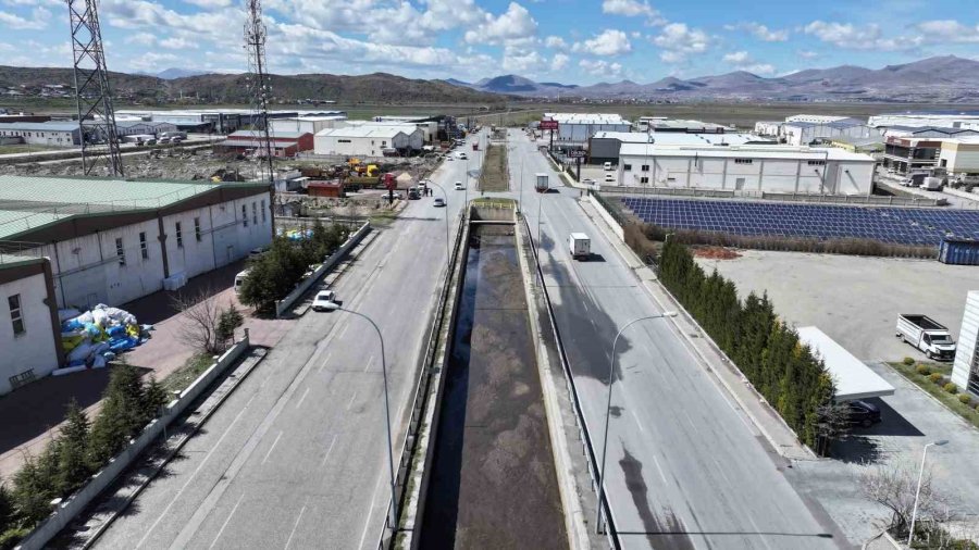 Başkan Özdoğan: "büyük Su Projesi İle Dere Islahı Ve Su Güvenliği Sağlanacak"