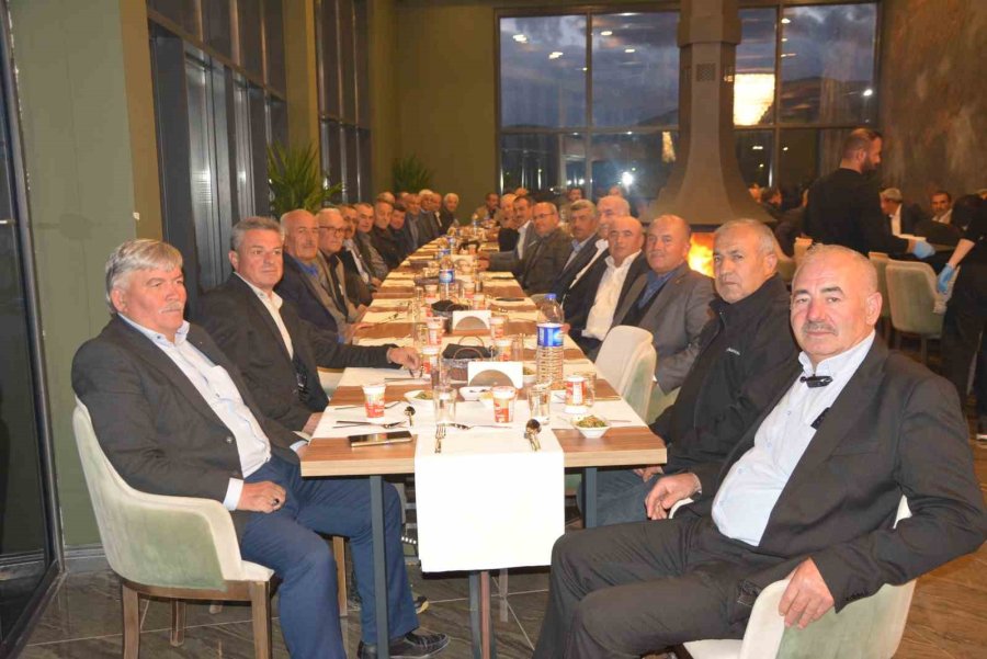 Korkuteli’nin 58 Mahalle Muhtarı İftarda Buluştu