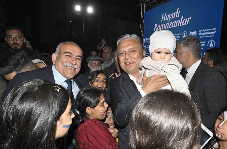 Ümit Uysal: "muratpaşa’da Kardeşlik Ve Paylaşma Var"