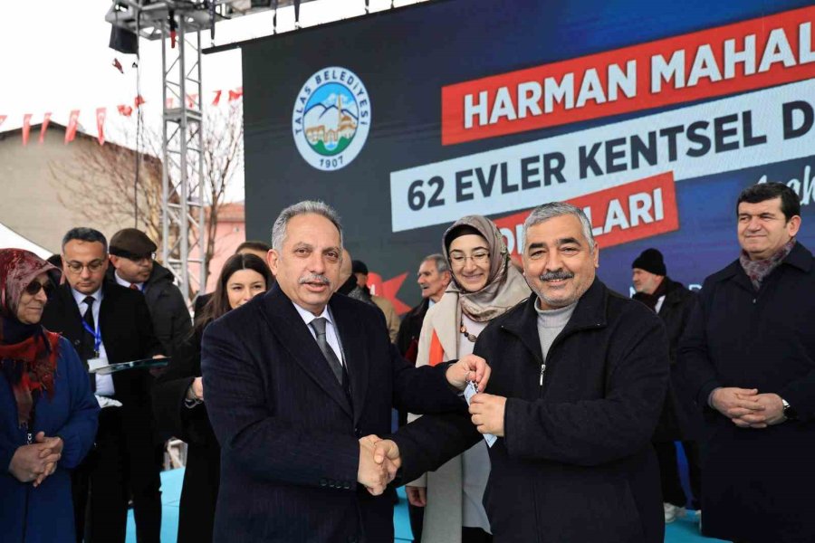 Talas’ta Vaatler Değil Hizmet Ve Yatırımlar Konuşuyor