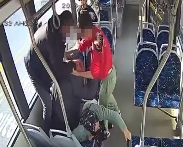 Otobüste Darp Edilen Yaşlı Çiftten Sanıkların Tahliyesine Tepki