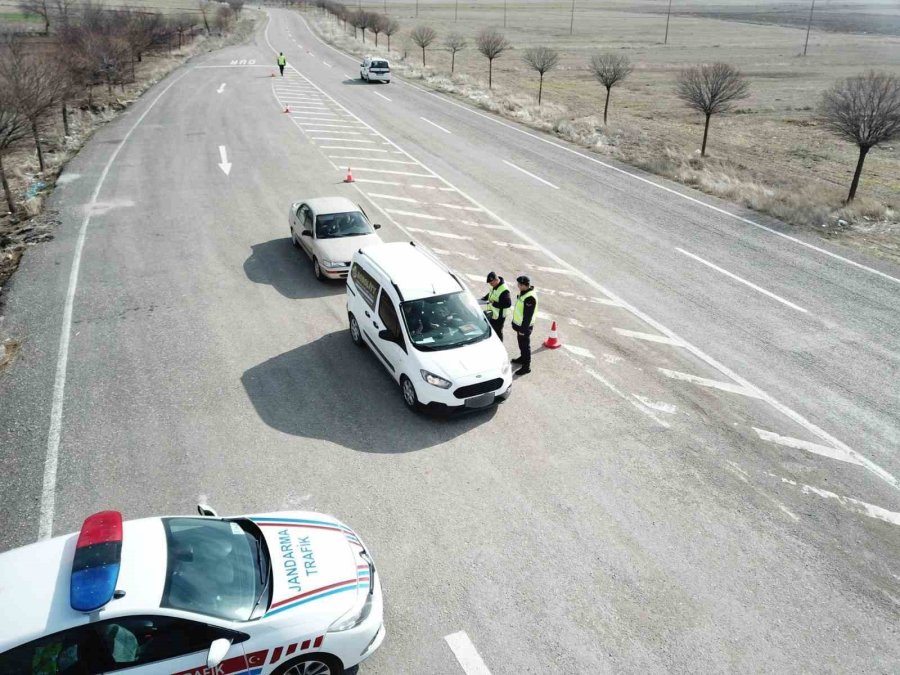 Trafik İhlalleri Jandarmanın Dronu İle Tespit Ediliyor