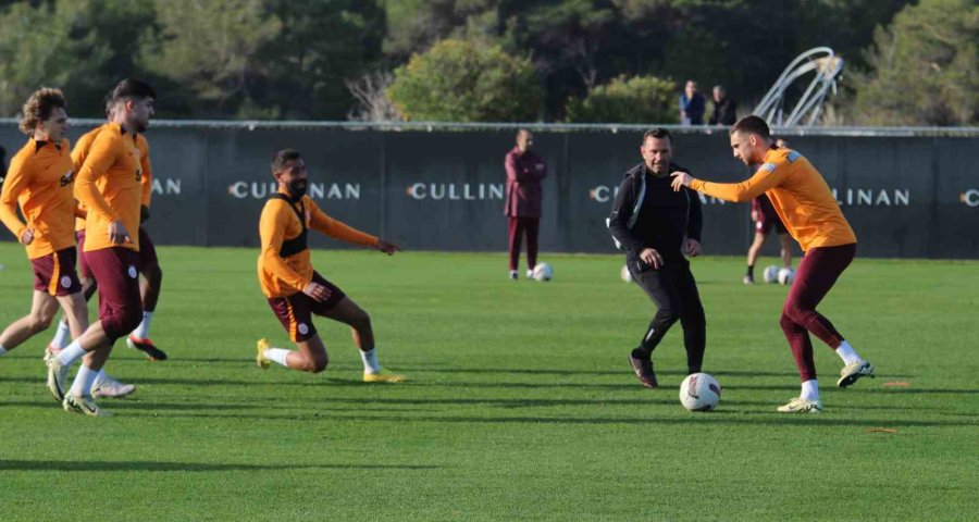 Galatasaray’ın Antalya Kampı Devam Ediyor