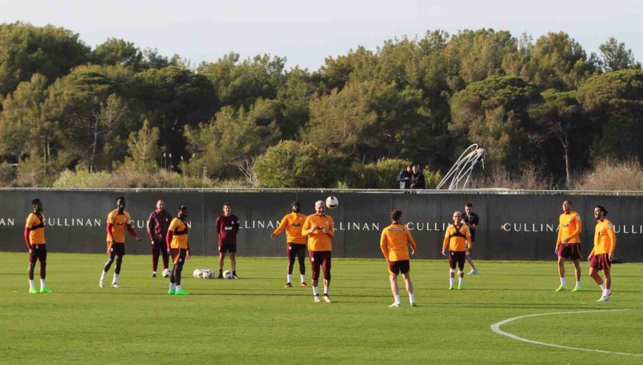 Galatasaray’ın Antalya Kampı Devam Ediyor