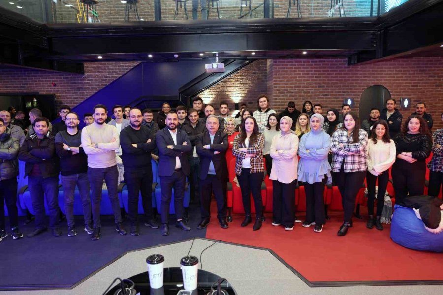 Başkan Yalçın ‘bizim Semtin Gençleri’ İle Buluştu