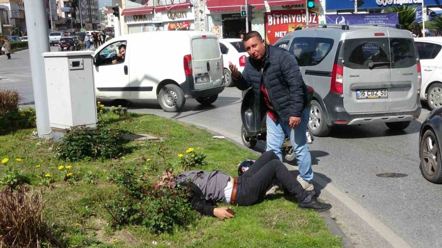 Devrilen Motosikletin Sürücüsü Yaralandı