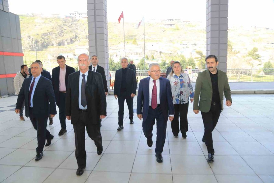 Başkan Büyükkılıç, Hacı Bektaş-ı Veli Cem Evi’ni Ziyaret Etti