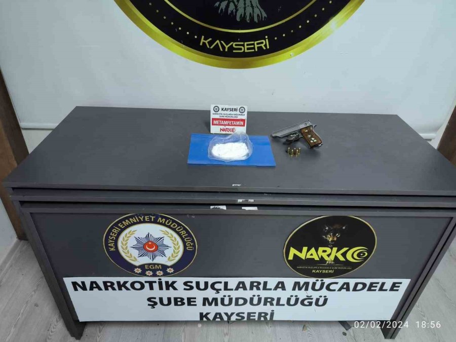 Kayseri’de Uyuşturucu Operasyonları: 13 Tutuklama