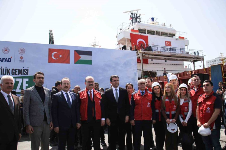 8. "iyilik Gemisi" Gazze’ye Uğurlandı