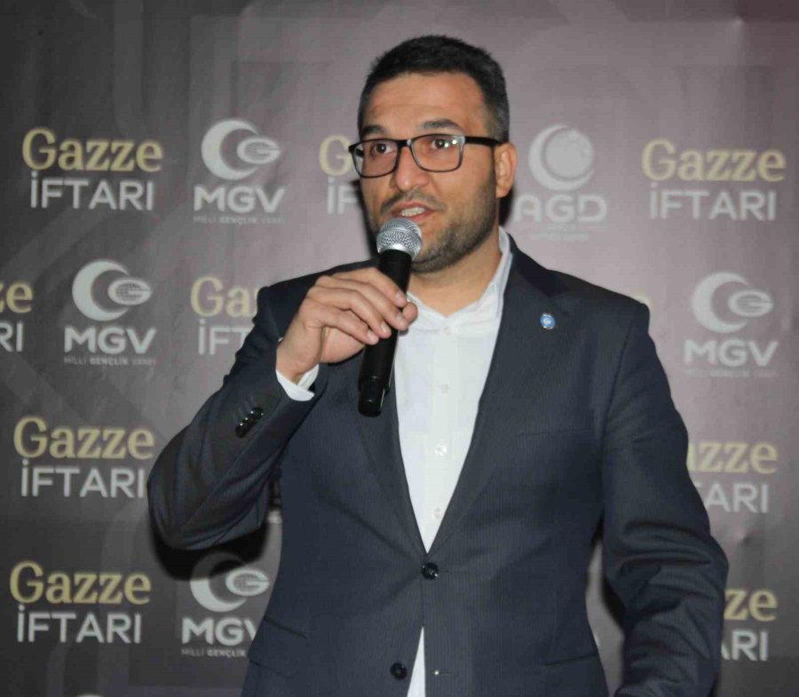 Milli Görüşçüler Gazze İftarı’nda Buluştu