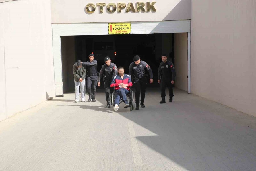 Kafe İçindeki Silahlı Çatışma Tarafları Adliyeye Sevk Edildi