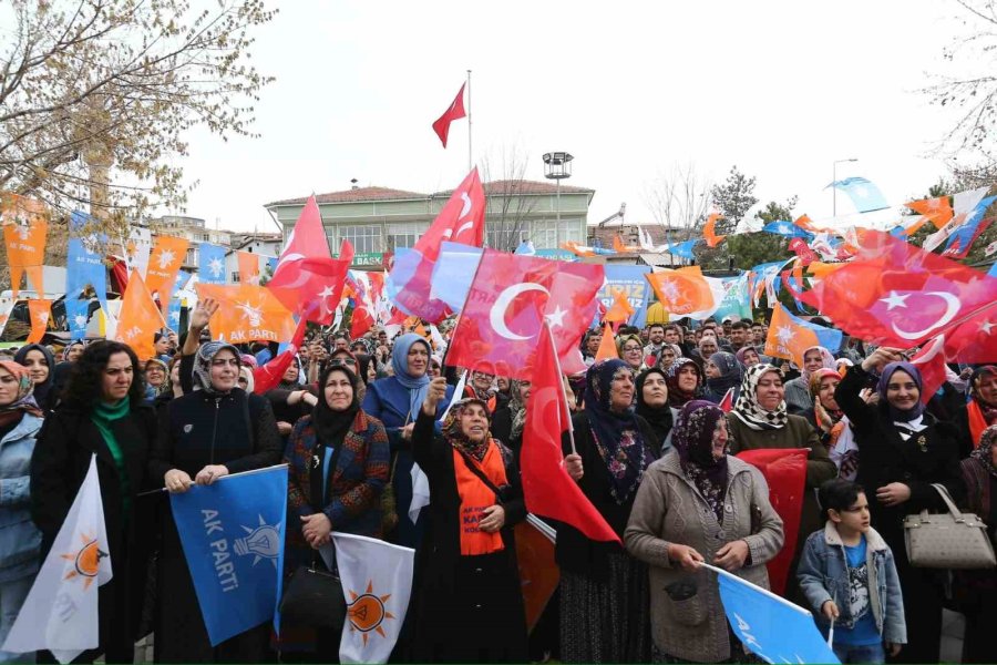 Yeşilhisarlılar, Başkan Büyükkılıç’ı Bağrına Bastı