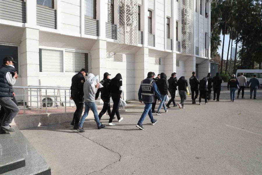 180 Milyonluk Sazan Sarmalı Operasyonu: 20 Tutuklama