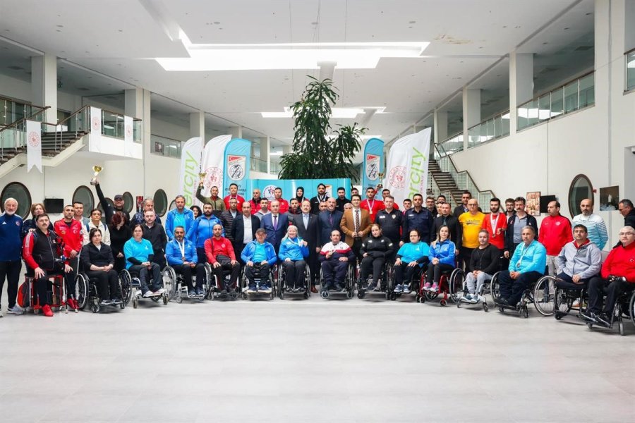 Mersin Valisi Pehlivan: "ilimiz Aynı Zamanda Bir Spor Kentidir"