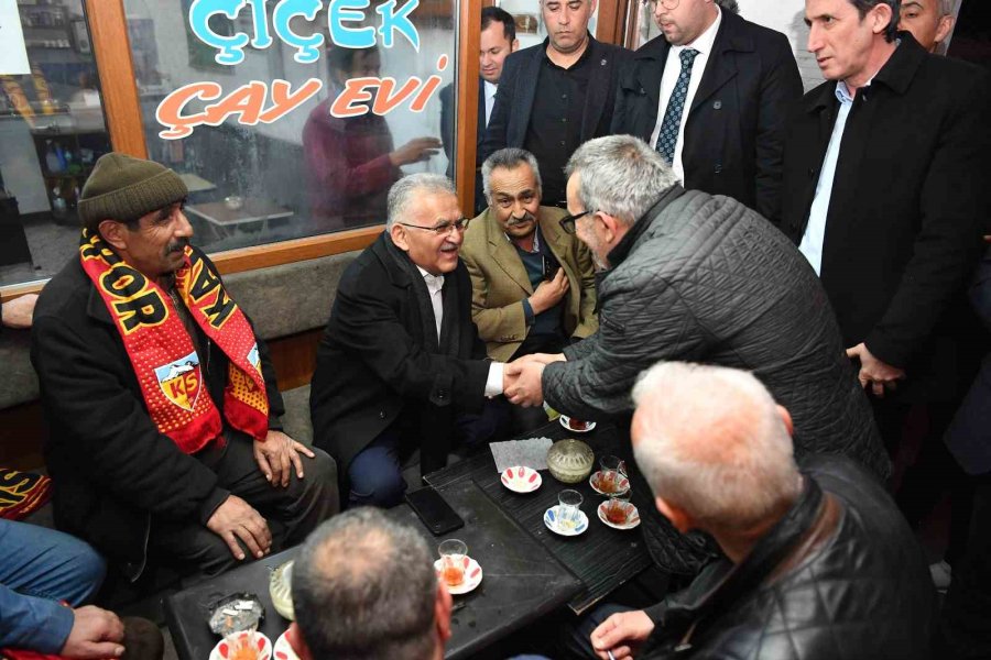 Büyükkılıç’tan Teravih Sonrası Esnaf Ve Vatandaş Buluşması