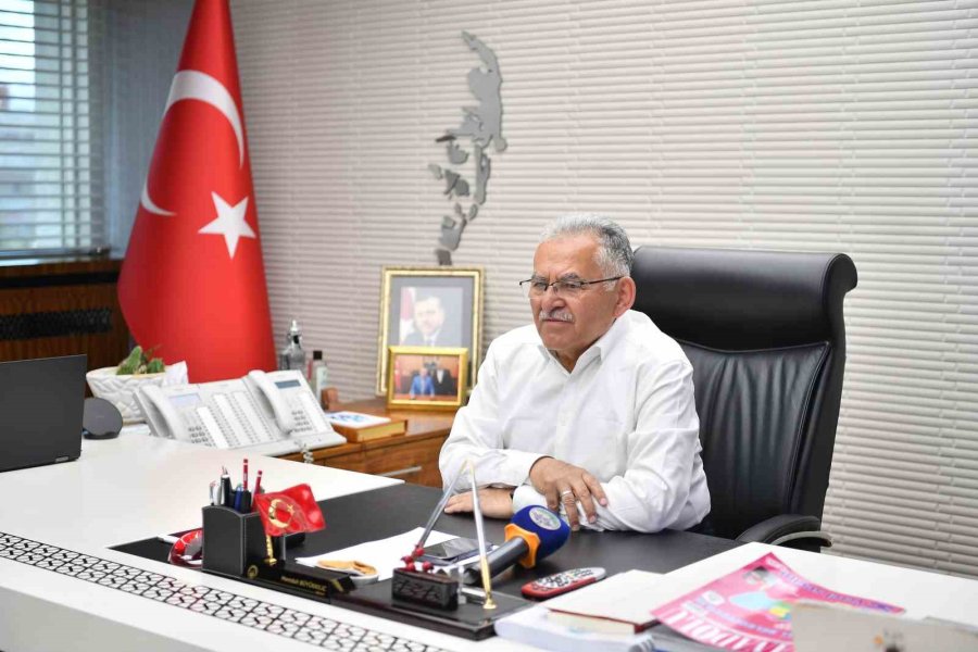 Başkan Büyükkılıç; Yeni 5 Yılda "vizyon Projeler" İçin Talimatlarını Verdi