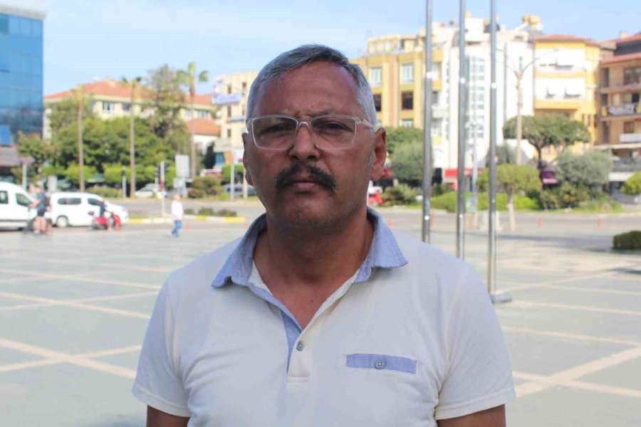 Satın Aldığı Montu İade Etmek İsteyen Adam Mağaza Çalışanlarıyla Tartışma Yaşadı