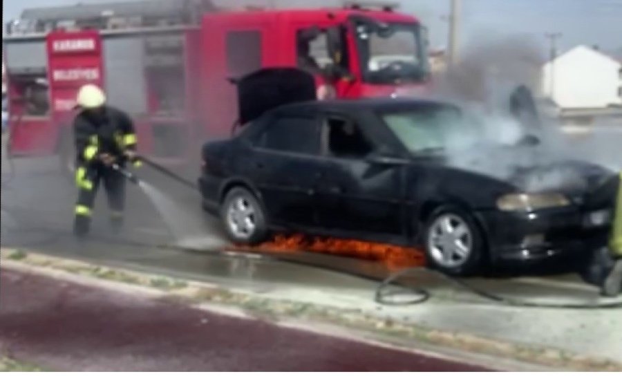 Karaman’da Seyir Halindeki Otomobilde Yangın