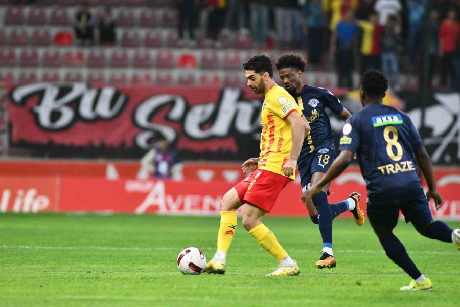 Trendyol Süper Lig: Kayserispor: 0 - Kasımpaşa: 1 (ilk Yarı)