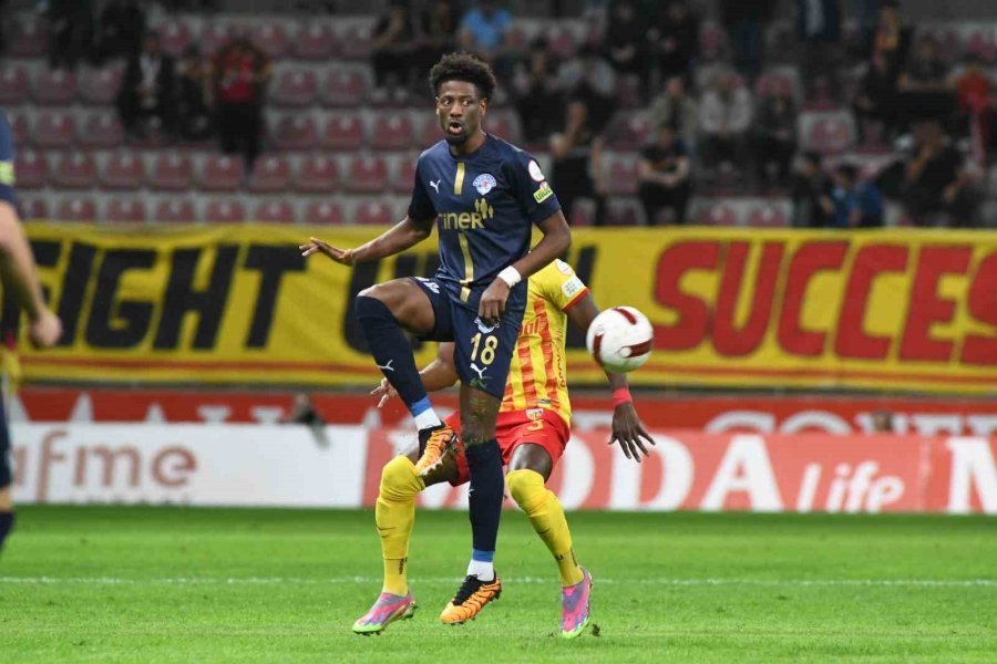 Trendyol Süper Lig: Kayserispor: 0 - Kasımpaşa: 1 (ilk Yarı)