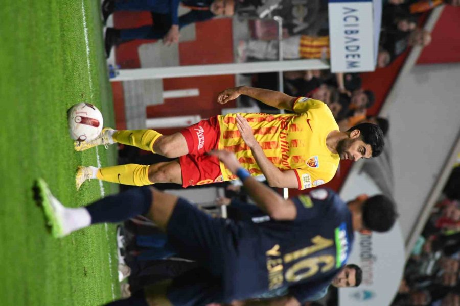 Trendyol Süper Lig: Kayserispor: 0 - Kasımpaşa: 1 (ilk Yarı)