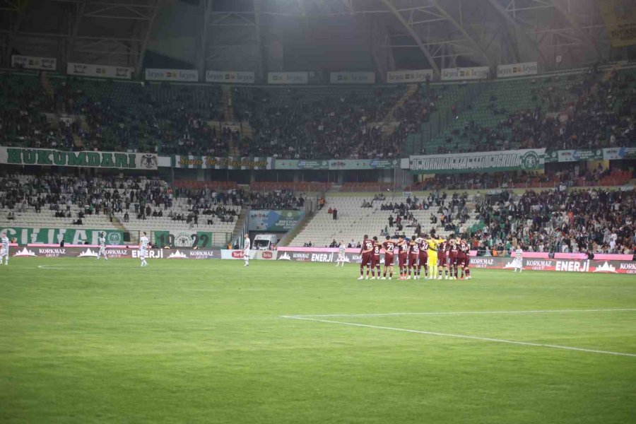 Trendyol Süper Lig: Konyaspor: 0 - Trabzonspor: 0 (maç Devam Ediyor)
