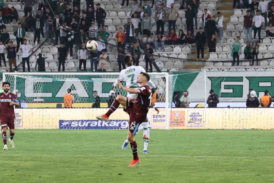 Trendyol Süper Lig: Konyaspor: 1 - Trabzonspor: 3 (maç Sonucu)
