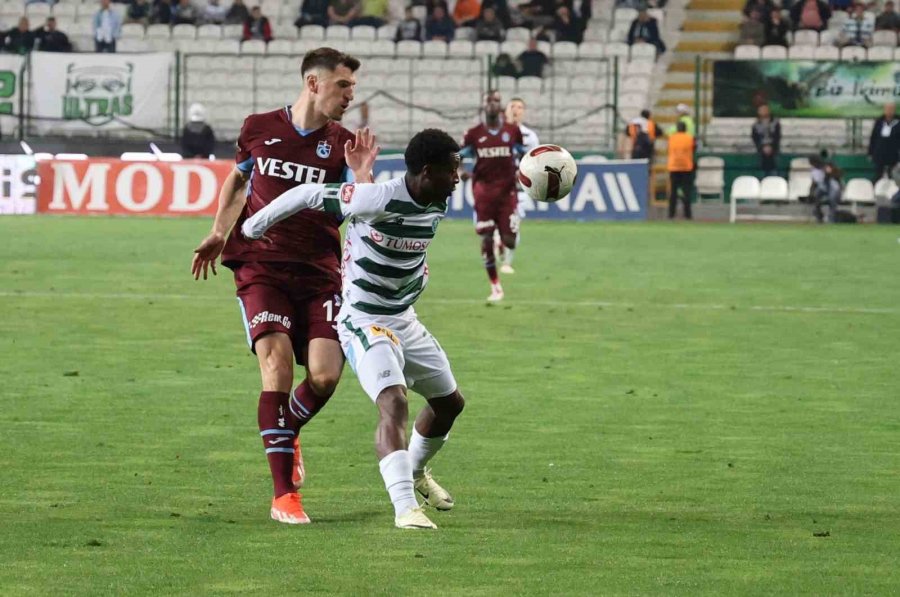 Trendyol Süper Lig: Konyaspor: 1 - Trabzonspor: 3 (maç Sonucu)