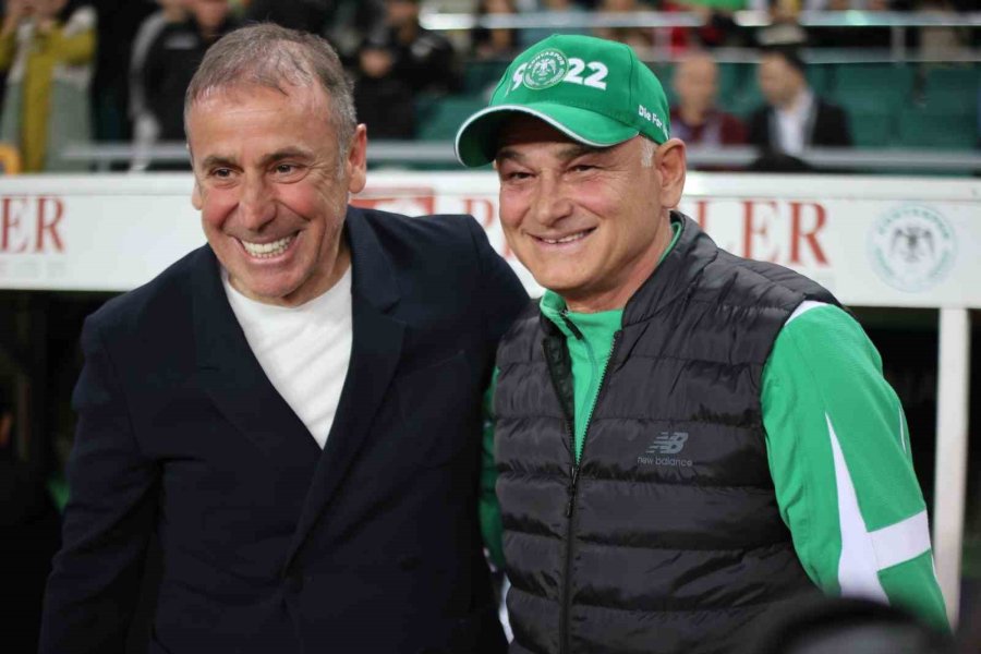 Trendyol Süper Lig: Konyaspor: 0 - Trabzonspor: 1 (ilk Yarı)