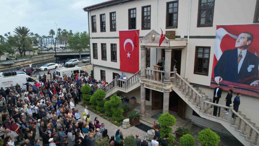 Geyikçi Mazbatasını Aldı