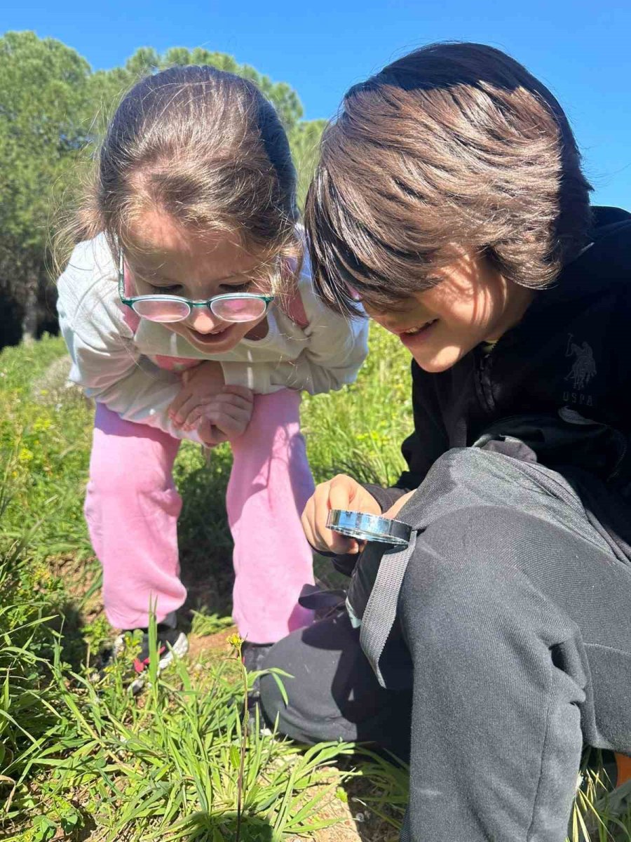 Çocuk Üniversitesinde Renkli Atölyeler