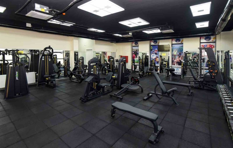 Büyükşehir, Fitness Salonlarını Açarak Bilimsel Araştırmacılarına Destek Oldu