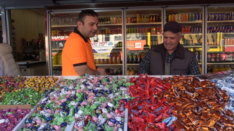 Aksaray’da Bayram Şekerinin Tatlı Telaşı Tezgahlarda
