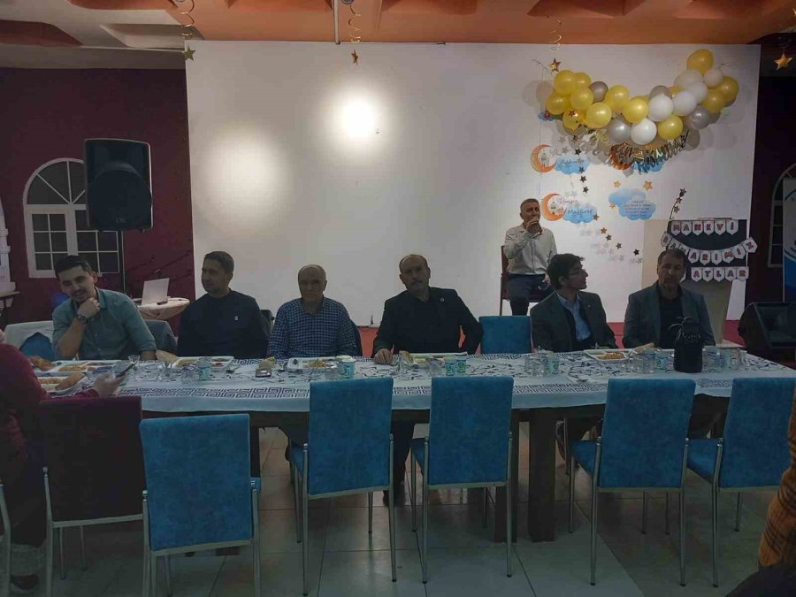 Gençler Çedes İftarında Buluştu