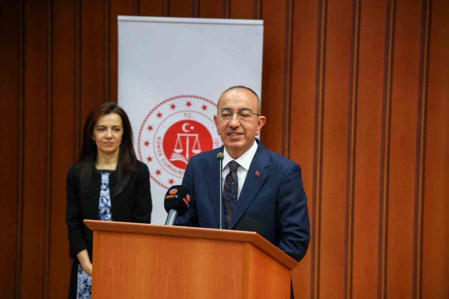 Başkan Kavuş Mazbatasını Aldı