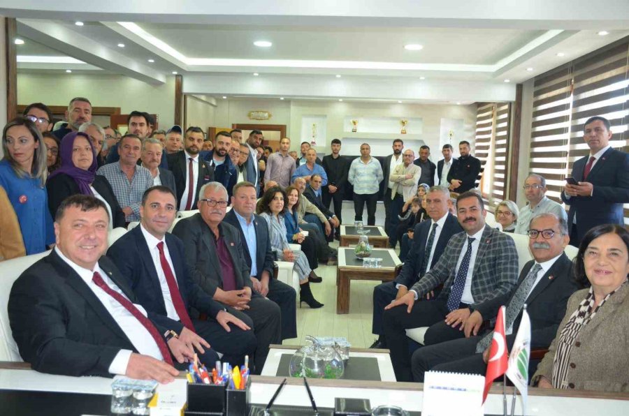 Beylikova’nın Yeni Başkanı Mazbatasını Aldı