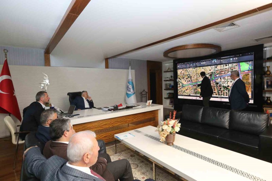 Başkan Büyükkılıç’a "kartal Katlı Kavşağı" Brifingi