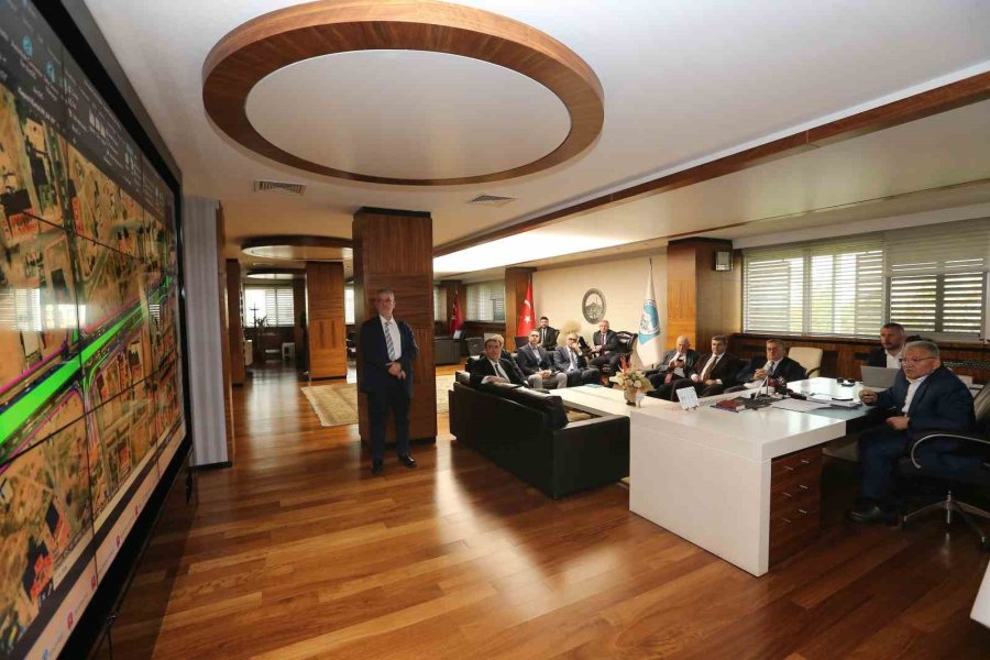 Başkan Büyükkılıç’a "kartal Katlı Kavşağı" Brifingi