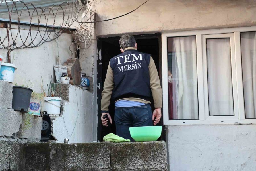Mersin’de Aranan 87 Şüpheli Yakalandı