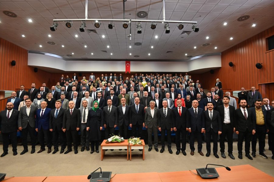 Başkan Pekyatırmacı Mazbatasını Aldı