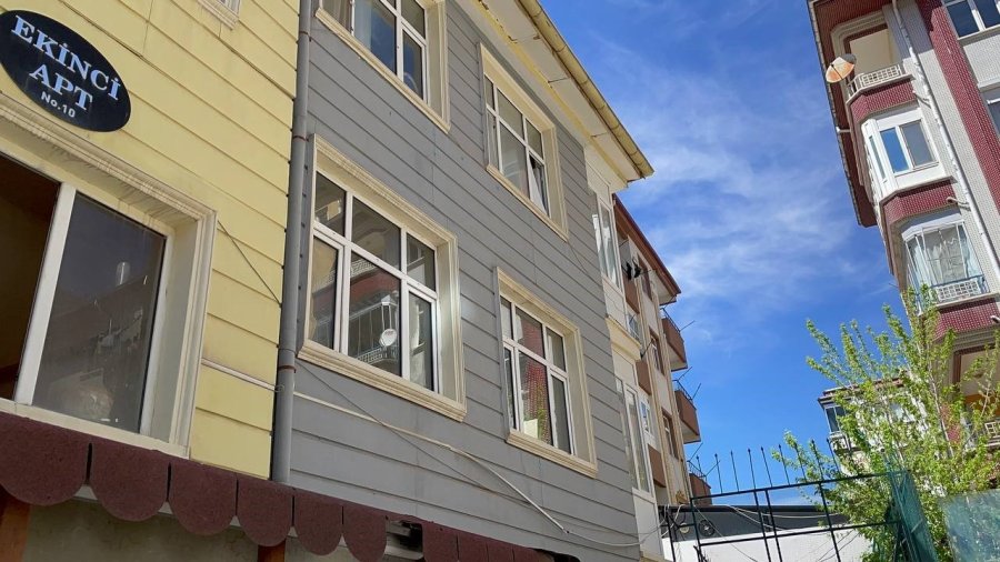 Evde Uyuyakalan Kadın Tüm Ekipleri Seferber Etti