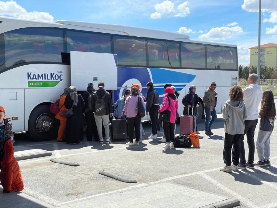 Aksaray Otogarında Bayram Yoğunluğu
